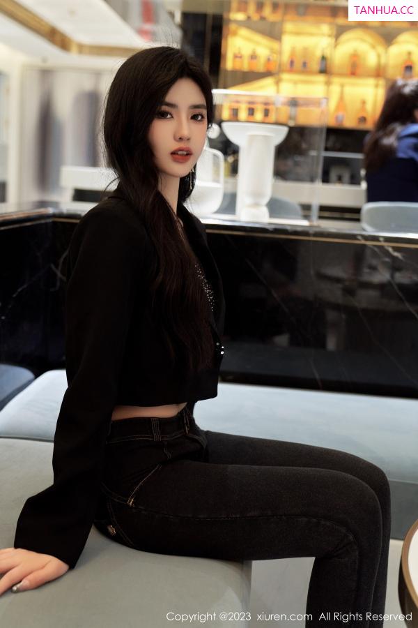 李浅浅  [XiuRen]高清写真图 2023.06.07 No.6874 浅浅Danny 美腿时尚第35张图片